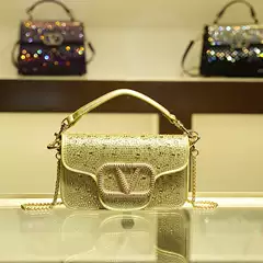 Diamond bag 2023 new diamond-embedded fashion women's bag high-grade portable shoulder crossbody small square bag popular online