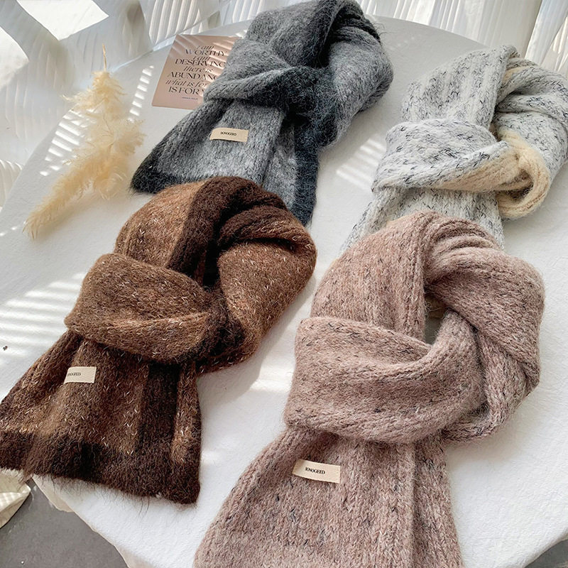 Scarf Women's Autumn and Winter 2025 New High-End Warm Knitted Scarf K-Style Versatile Contrasting Color Student Wholesale