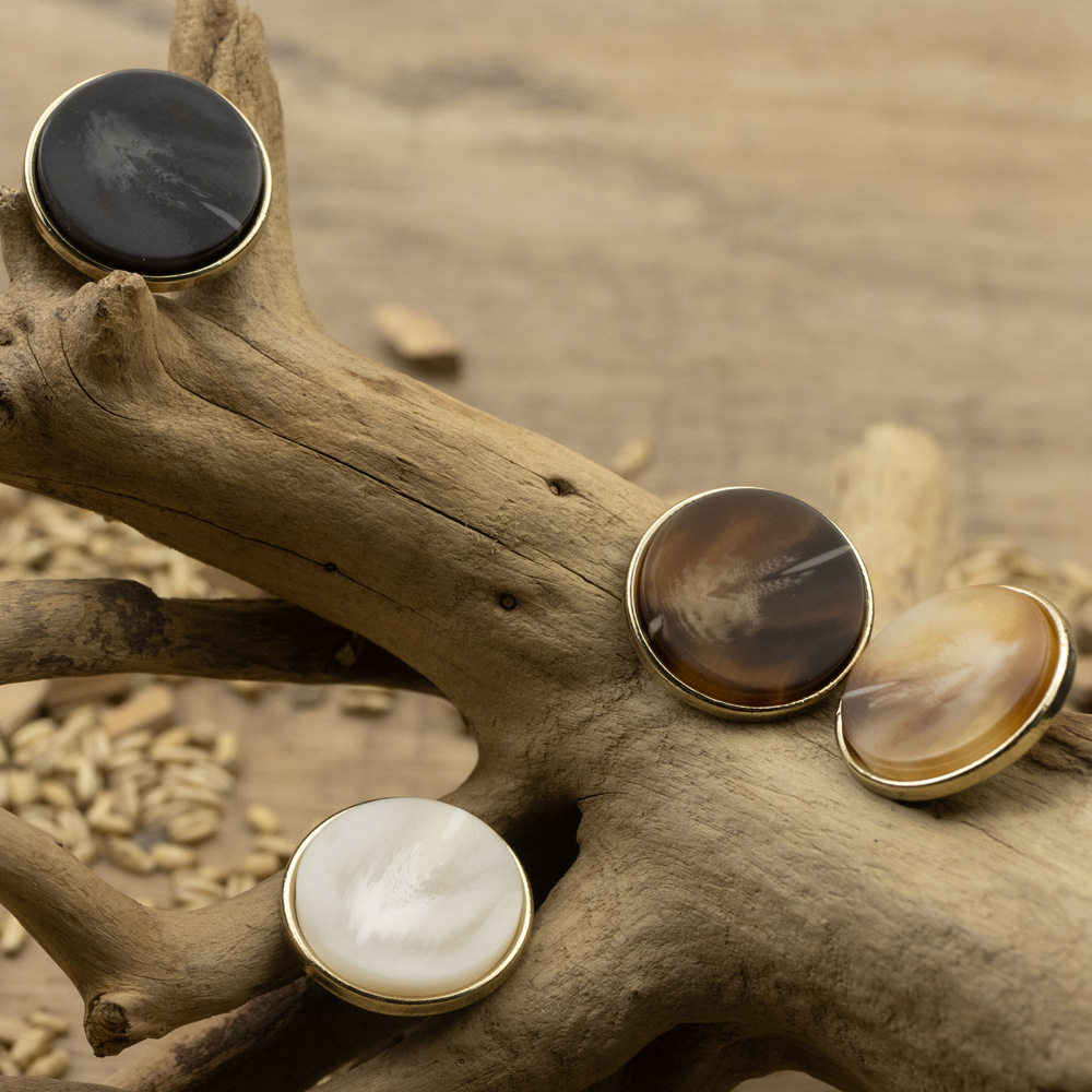 Black Resin and Metal Double Button Combination Button Brown Color Women's Coat Suit Cashmere Plush Overcoat Buckle