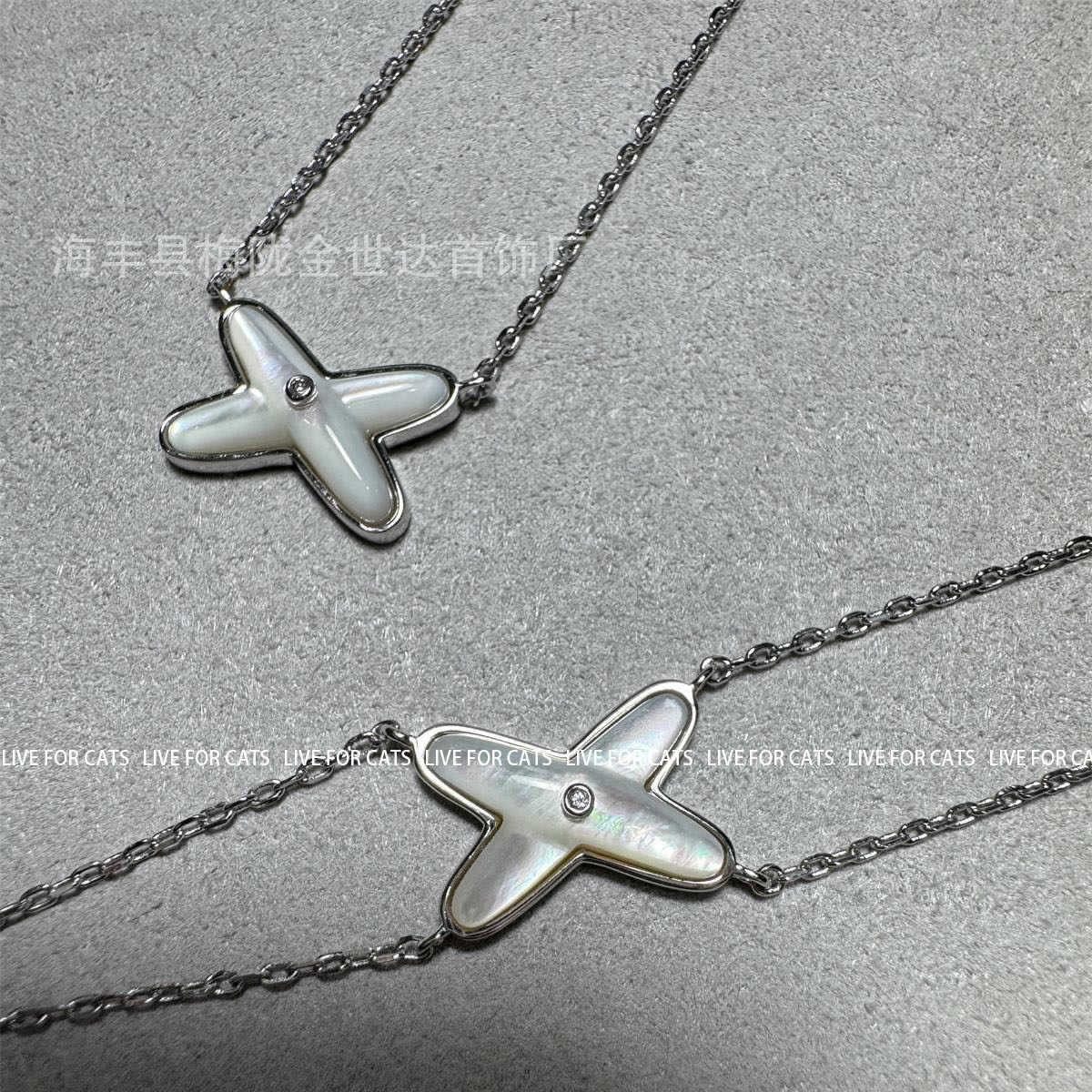 Shangmei cross necklace white fritillary high version rose gold pendant clavicle chain women's factory wholesale a generation of hair