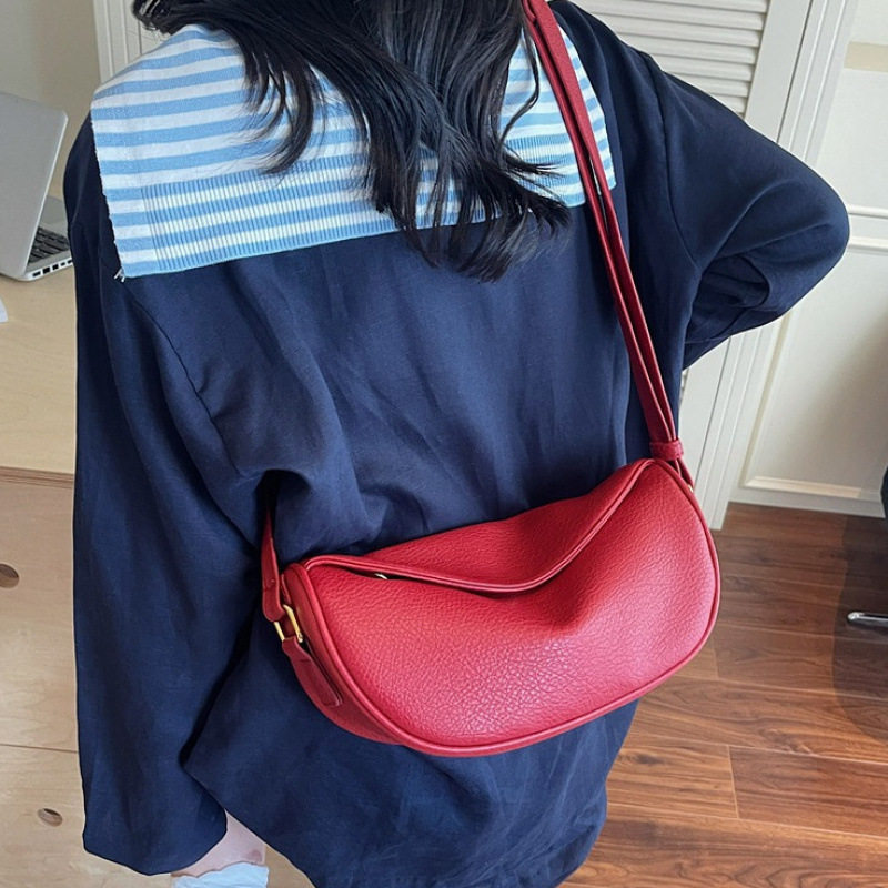 2025 New Style Women's Bag, Fashionable and Casual Dumpling Bag, Niche Design, Cute One-Shoulder Crossbody Bag, Small Bag