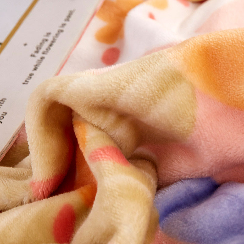 2025 New Light Luxury Thickened Warm Cloud Mink Velvet Blanket Quilt Nap Flannel Gift Event Small Cover Blanket