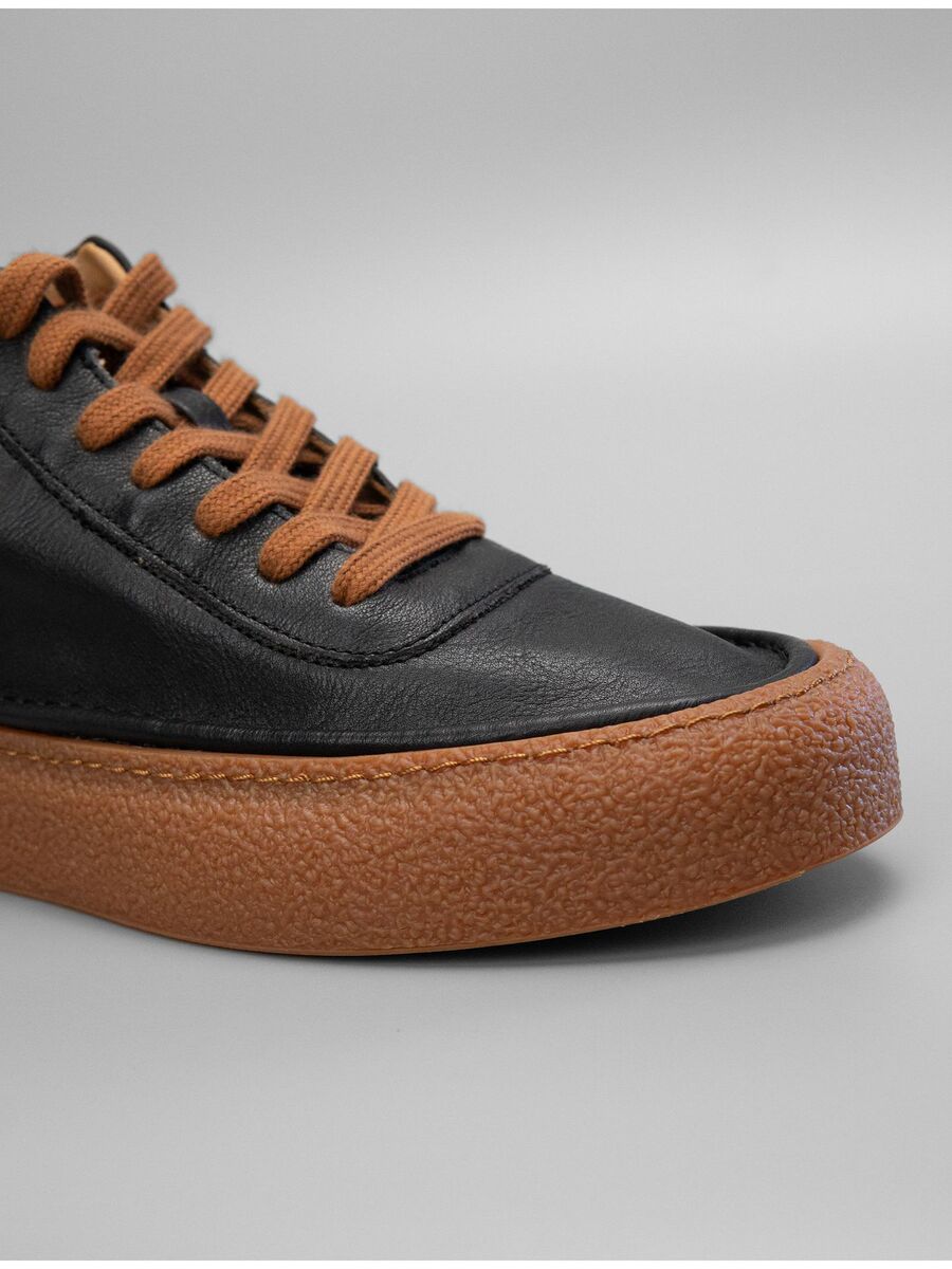 Giày sneaker nam da bò màu trơn phong cách retro — Màu đen