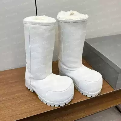 In-Stock Large-Toe Cute and Quirky Snow Boots for Women 2024, Short Boots with Added Fleece and Thickened Mid-Calf Cotton Shoes, Furry Long Boots, Lambswool Shoes
