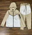 Khaki splicing white