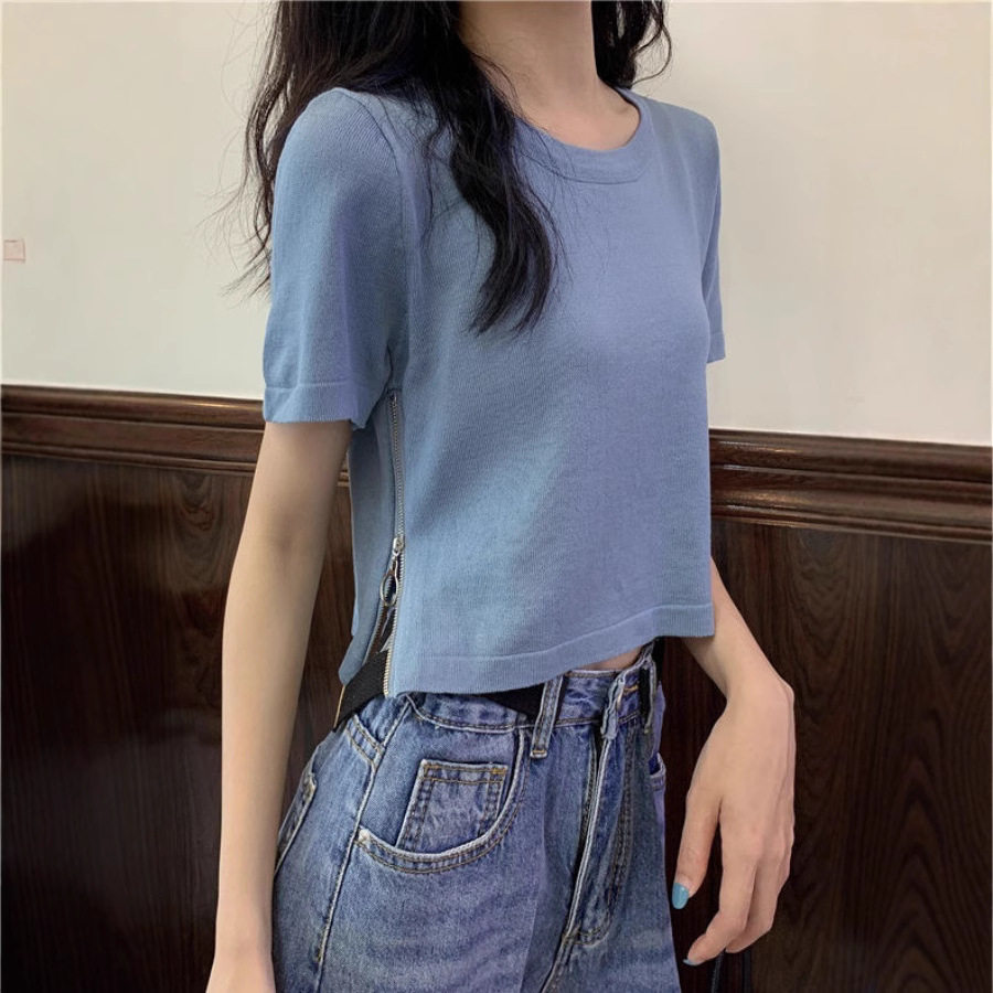 Short Sleeve Zipper T Shirt for Women Slim Fit Casual Style Summer Essential Available in Black Wholesale Sizes S to XXL