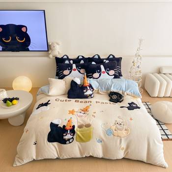 Ins Cartoon Capibala Autumn and Winter Thickeneded Warm Milk Velvet Four-Piece Set of Flannel Coral Velvet Bedding