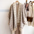 Queen mother-khaki