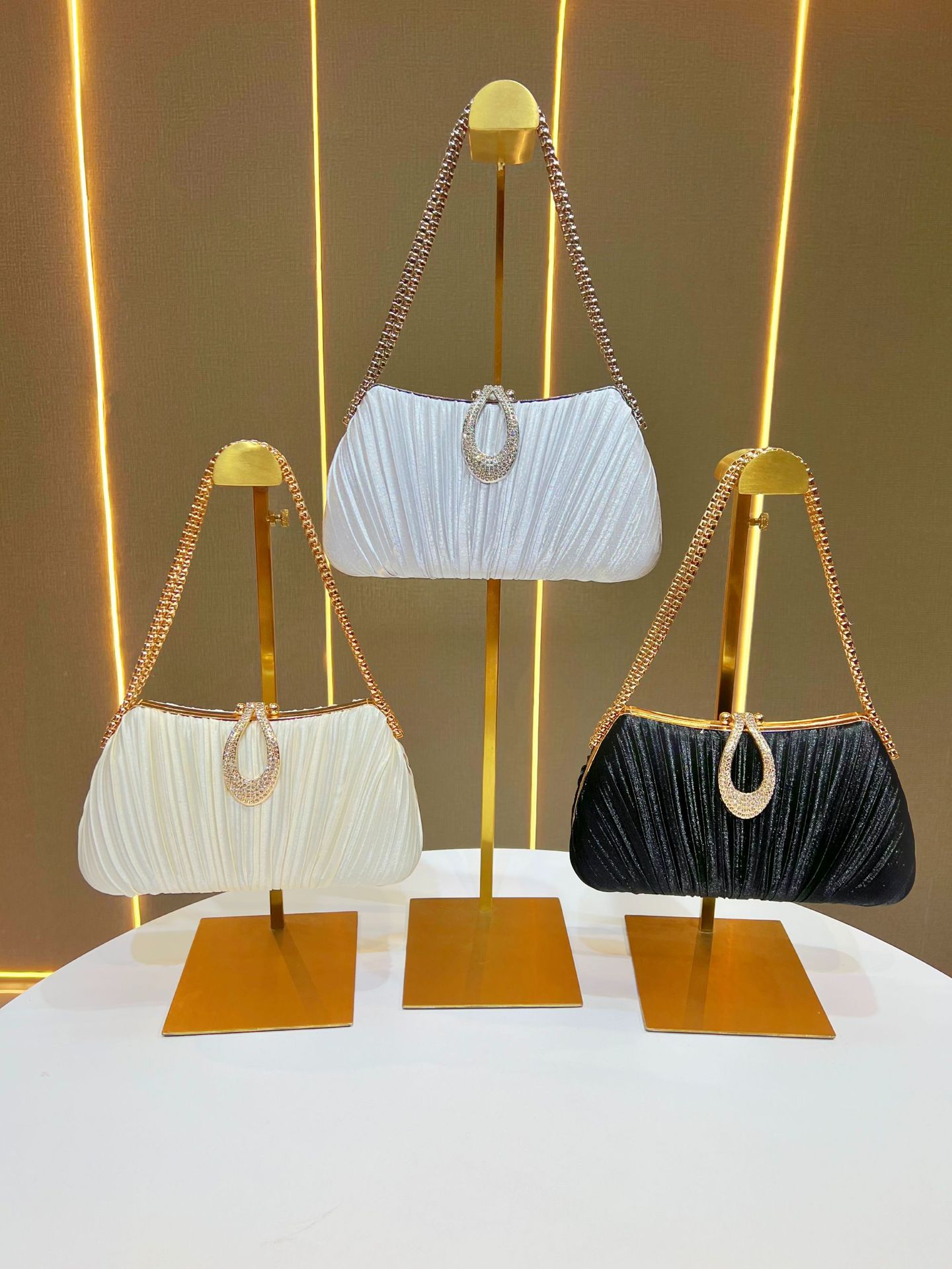 O1CN01SHEnBR2LHXqeBAYAB !!2216856689667 0 cib