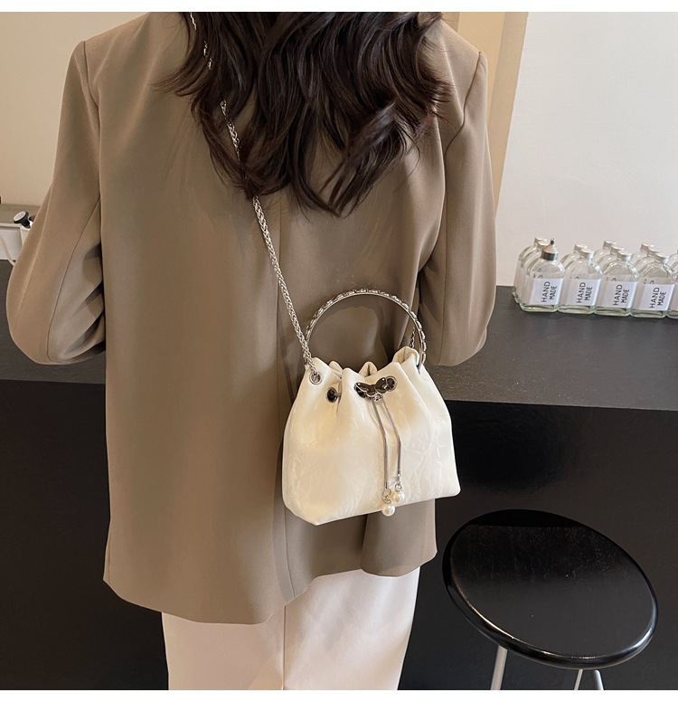 O1CN01SJtDUw1yV4Gd0kmdN !!2212088006583 0 cib