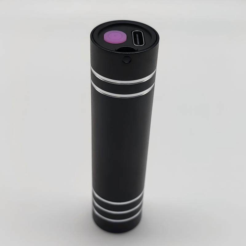 2025 New Foreign Trade Metal Mini Rechargeable Private Model Gift Hot-Selling Small Flashlight for Outdoor Camping