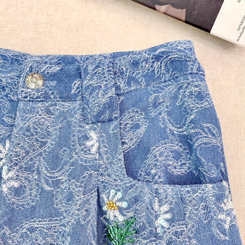 Quần jean nữ ống rộng thêu đính hạt cầu kỳ phong cách thoải mái — Xanh dương