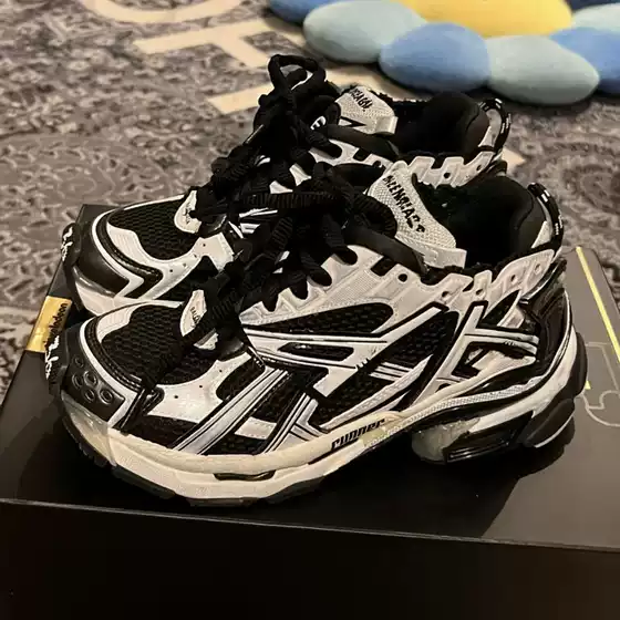 Autumn and winter new 7 with thick bottom torre shoes for men and women with 2022 lovers breathable sneaker old small dirty shoes