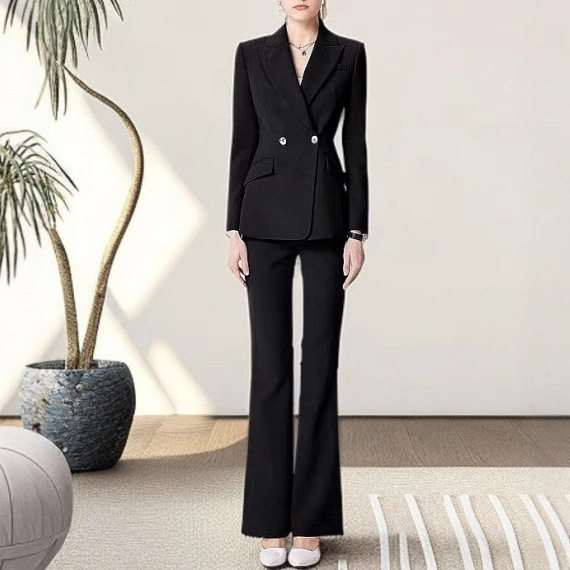 Womens Tailored Suit Set Elegant Design Flared Trousers Professional Attire Ideal for Business Meetings Wholesale