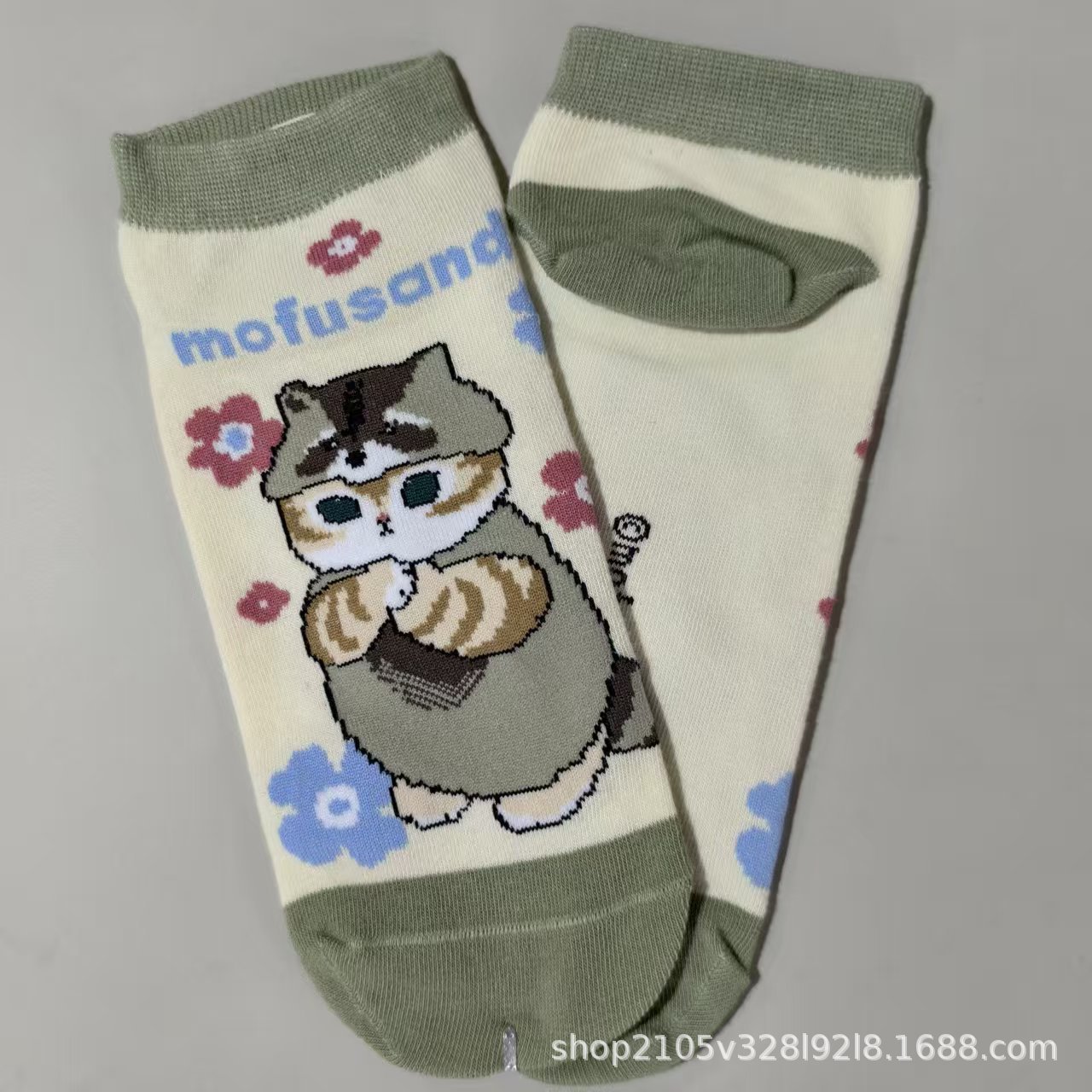 日单mofusand鲨鱼猫库存炸虾猫系列外贸出口女卡通棉袜短袜可爱袜