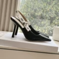 Black patent leather (9cm)