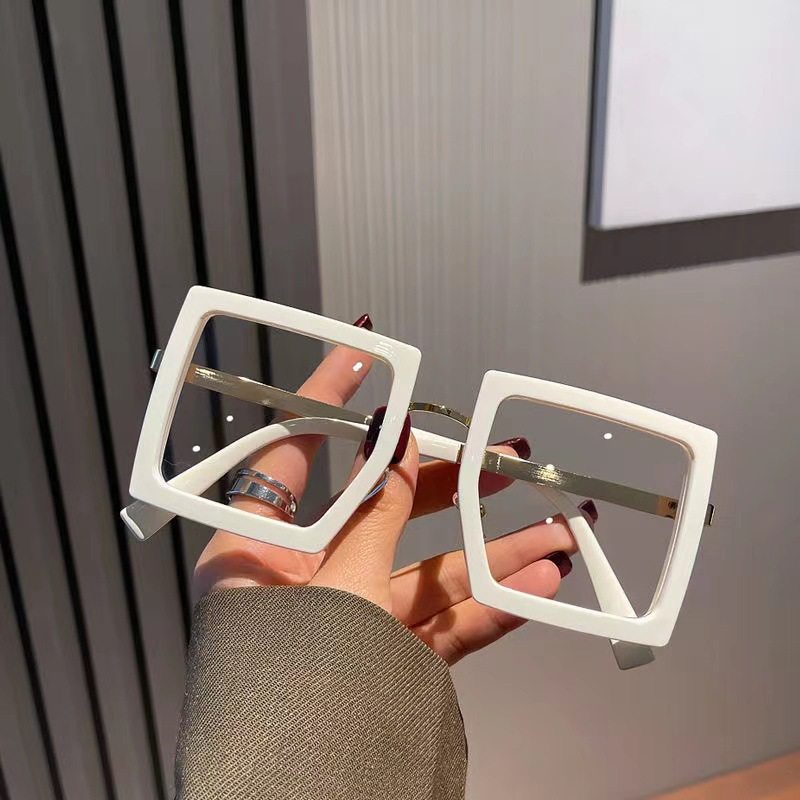 New Thick Frame Square Flat Mirror Anti-Blue Light Internet Celebrity Style Plain Glasses Frame for Women with Big Faces Retro Glasses for Men Cross-Border