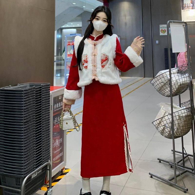 plus size Chubby mm2023 Winter New New Chinese Vest Women's Giant Skinny Red Cheongsam dress suit