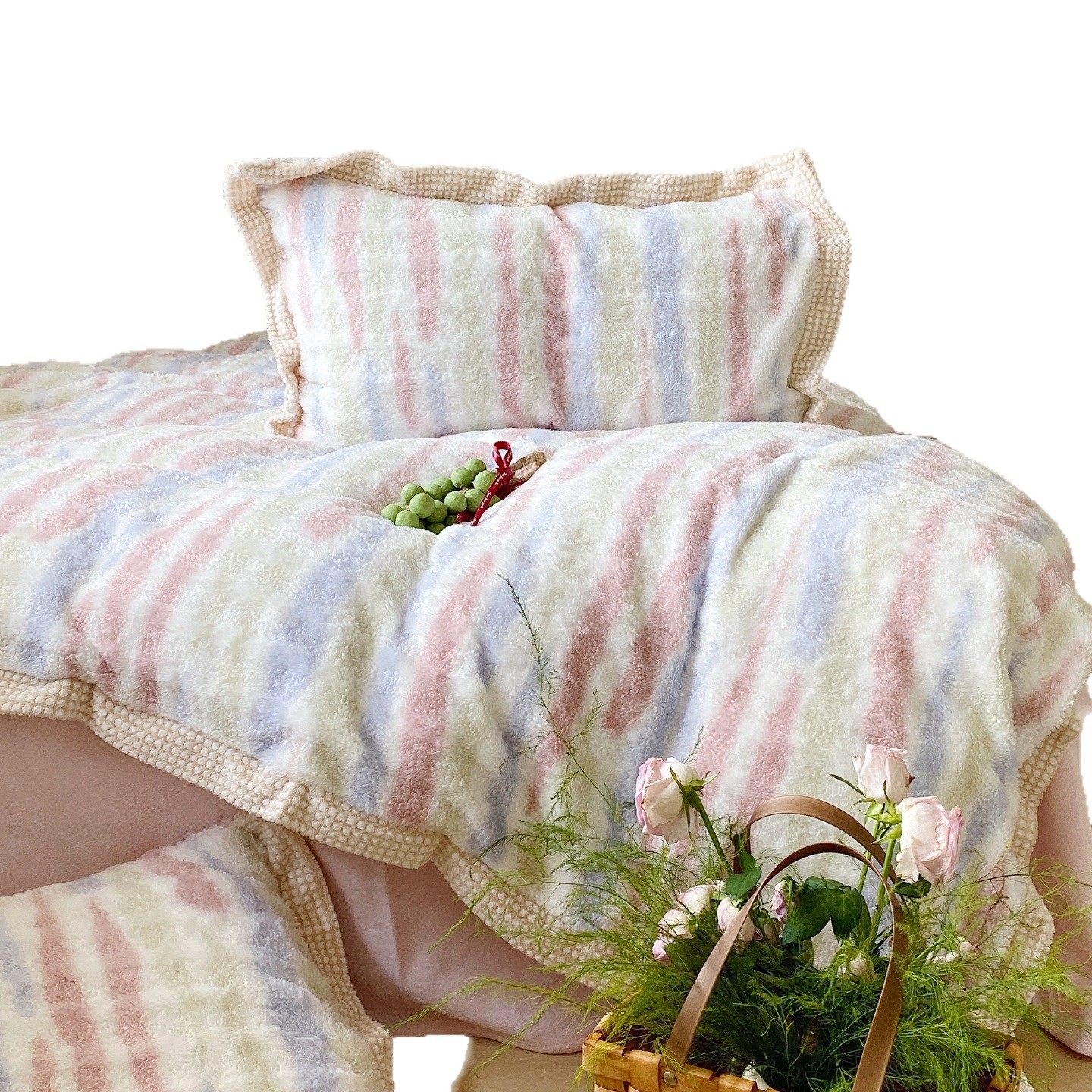 Ins Fresh Style A-Sided Teddy Fleece B-Sided Milk Fleece Thickened Warm Four-Piece Set Double-Sided Plush Three-Piece Set