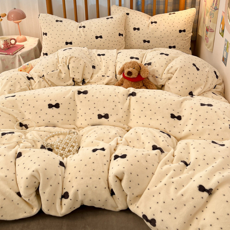 Winter Thickened Milk Velvet Four-Piece Set with Fleece Double-Sided Flannel Duvet Cover and Fleece Bed Sheet Dormitory Three-Piece Set Wholesale