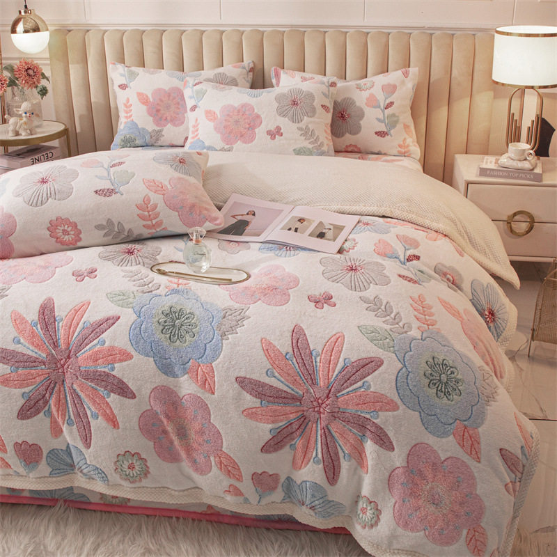 Cartoon Snowflake Fleece Four-piece Set Cute Thickened Coral Fleece Season Warm Double-sided Fleece Bed Sheet Quilt Cover Flannel Bedding