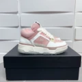 Style 9 (pink white button)
