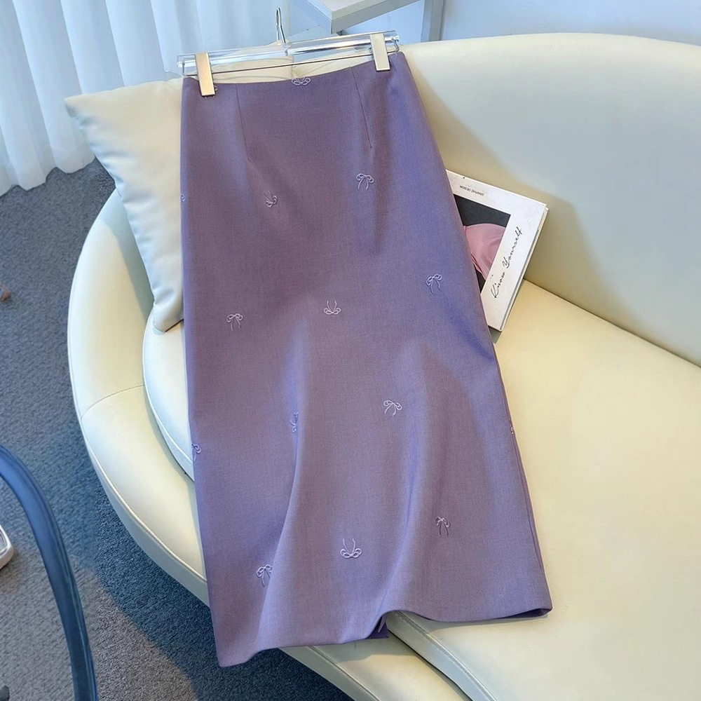 High Waist A Line Skirt with Butterfly Embroidery Mid Length Design Spring Autumn Fashion
