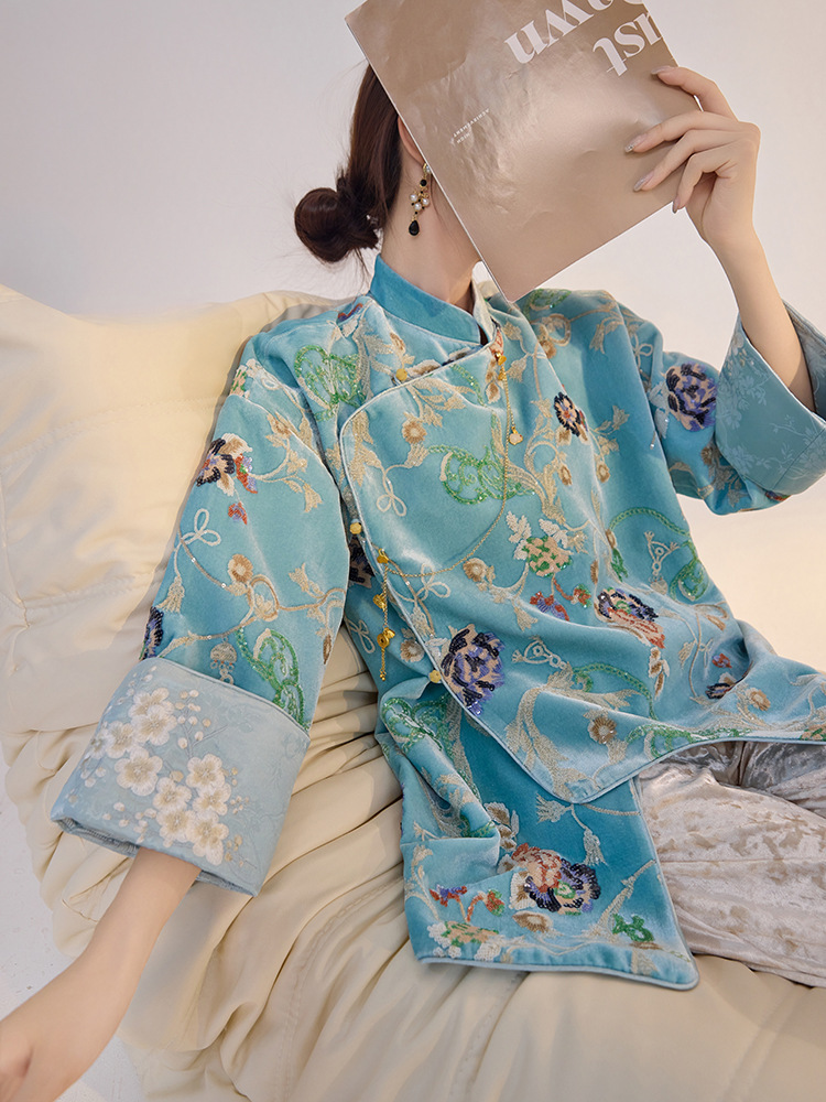 Áo sơ mi nữ dài tay cổ đứng thêu hoa đính sequin chất liệu satin mềm — Tianshuiqing (phát hành cùng ngày), Tianshuiqing (tóc 7 ngày)