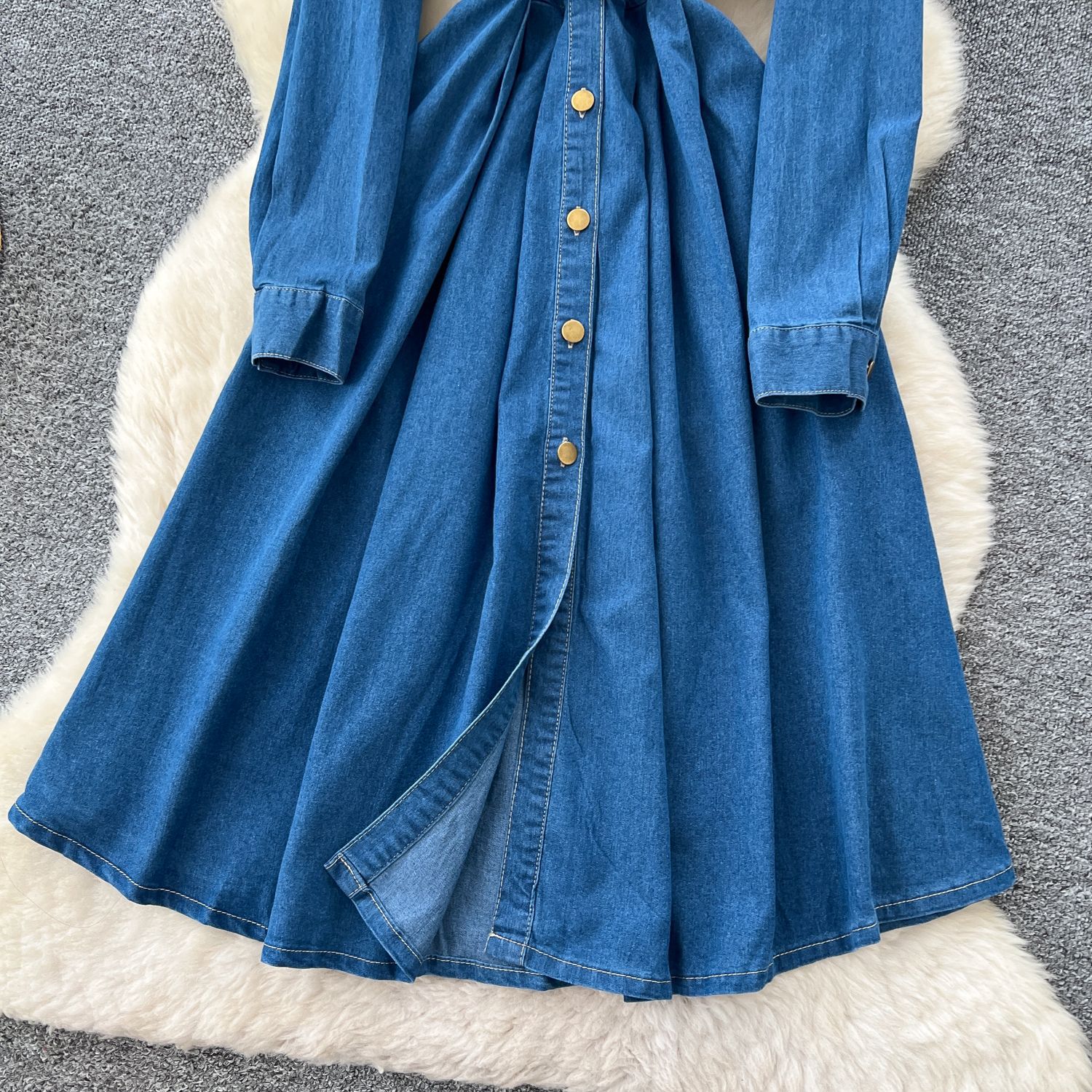 Vintage Inspired Long Sleeve Denim Dress for Women Elegant Fit Waist Tie Button Closure Pleated Design Perfect for