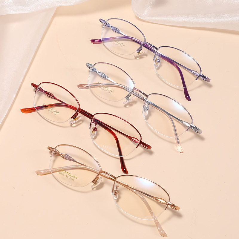 S7013T Ladylike Ultra-Light Small Frame Half-Rim Pure Titanium Eyeglass Frame Retro Literary Oval Eyeglass Frame Danyang Eyeglass Wholesale