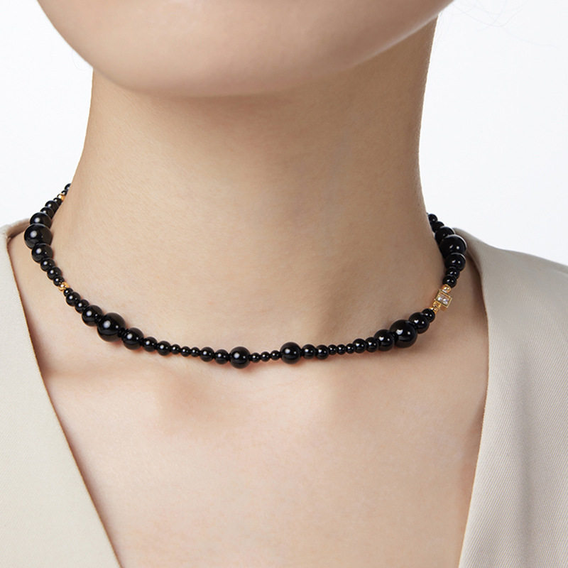 Vintage Black Onyx Necklace Women's Summer Niche Design Collarbone Chain Beaded Necklace Women's All-match High-end Necklace