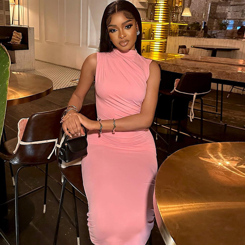 Sleeveless Bodycon Dress Solid Color Round Neck Waist Defining Casual Style Perfect for Parties or Everyday Wear