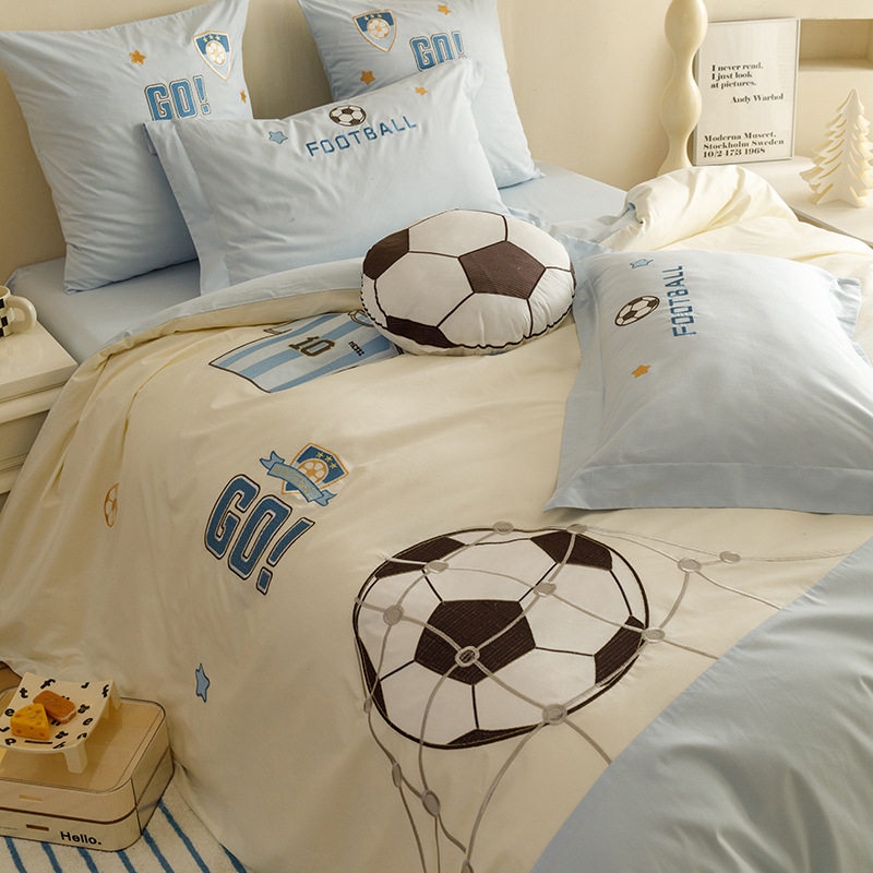 Football boy Cotton Washed Cotton Cartoon Four-piece Set Maternal and Infant Grade A Pure Cotton Quilt Cover Bed Sheet Children's Bedding