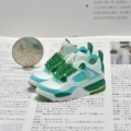 4D Foni (a pair of naked shoes)