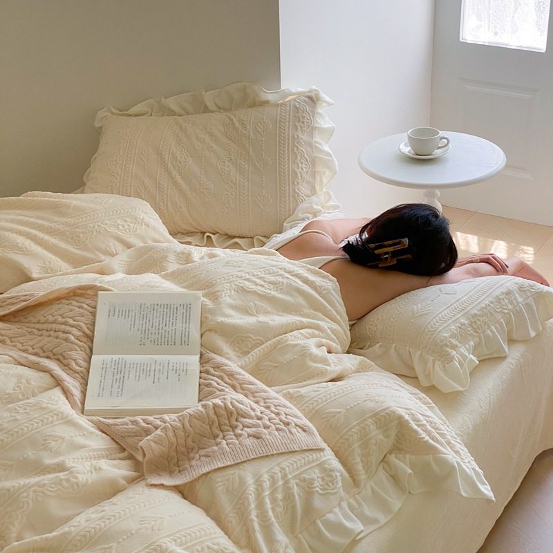 Mother and infant class A milk velvet bed four-piece set wholesale winter warm thick double-sided velvet quilt cover coral flannel