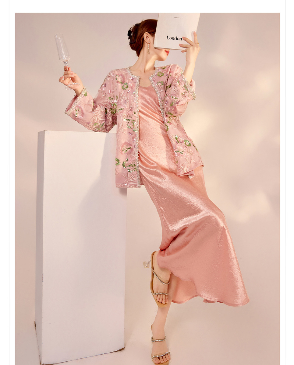 Áo khoác nữ dài tay thêu nổi bật đính cườm sequin — Màu hồng