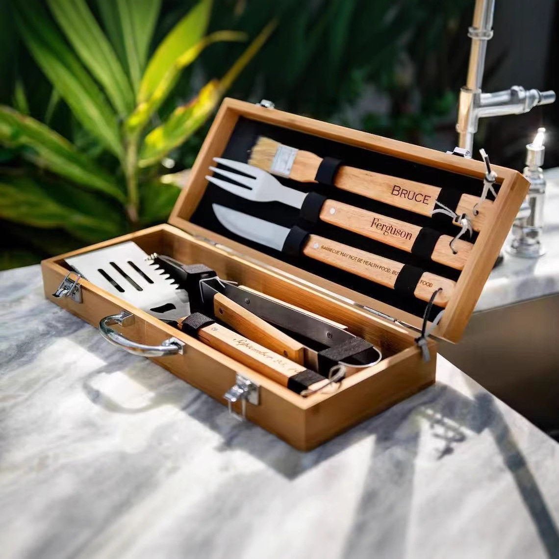 ✅in stock manufacturers stainless steel barbecue tools suit outdoor BBQ wooden handle fork shovel clip combination barbecue set