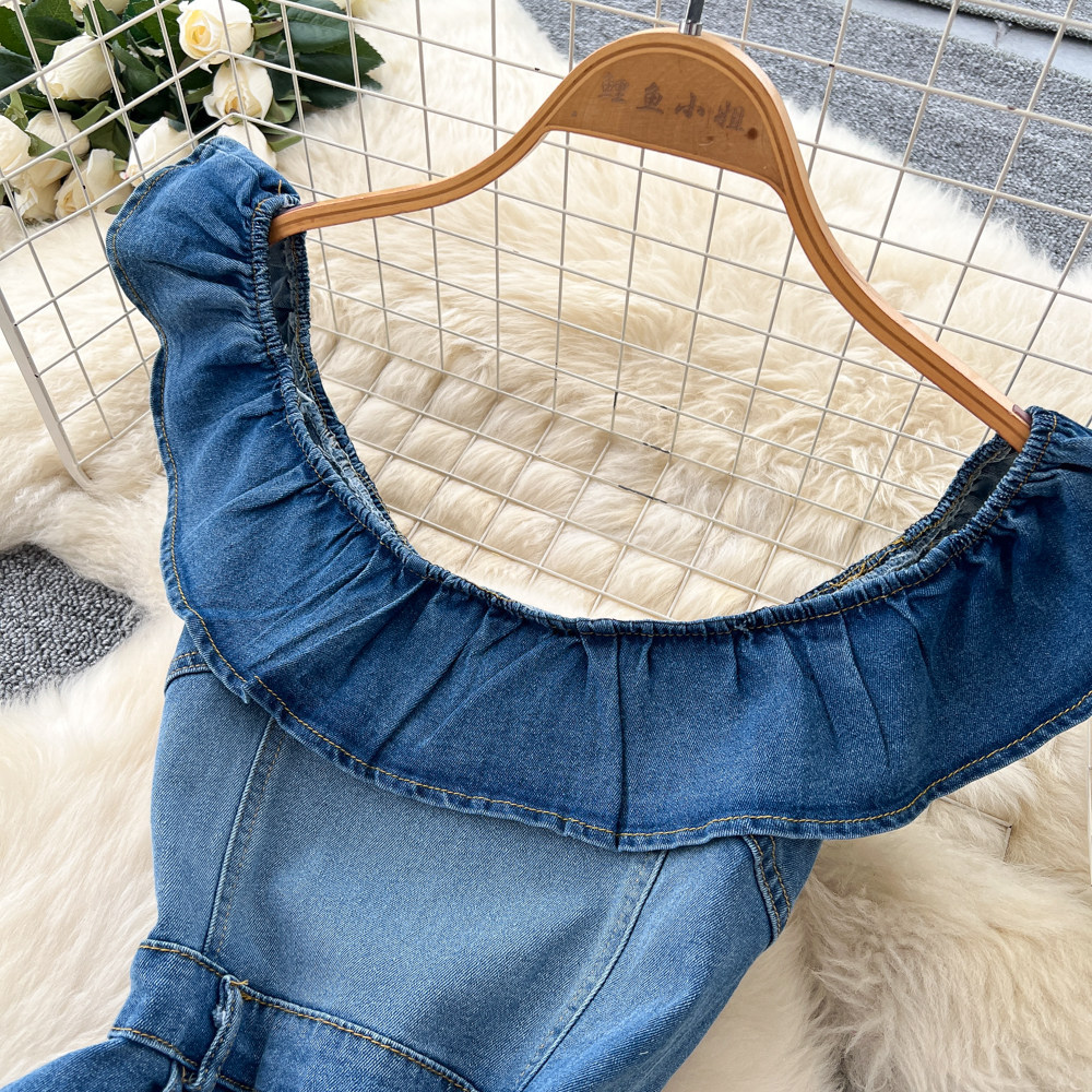 Slim Fit Denim Dress for Women Ruffled Neckline Waist Defined A Line Silhouette Summer Casual Wear Wholesale