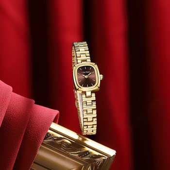 520 Valentine's Day Gift Women's Watch Antique Style Small Gold Watch Niche Simple Retro Quartz Watch Watch Large Dial