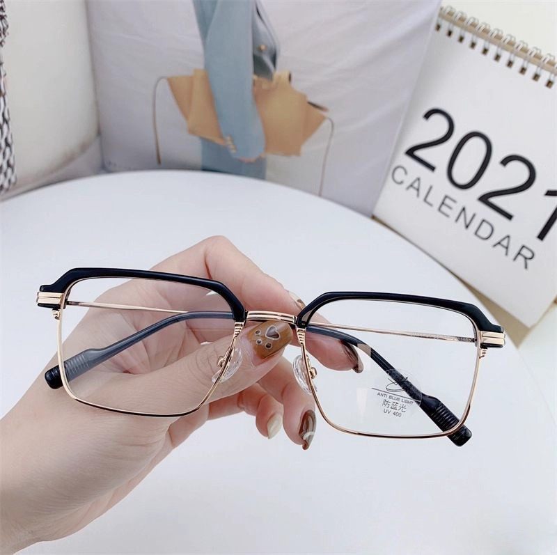 Large Square Frame Glasses with Color-Changing Lenses for Business Men, Prescription Glasses with Trendy and Elegant Design, Non-Prescription Glasses