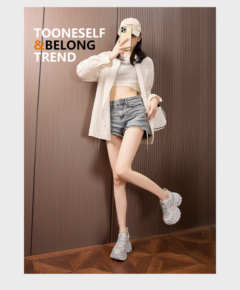 Sneaker nữ chunky đế dày rhinestone mũi tròn dây buộc — Trắng, Bạc, Đen chi tiết 12