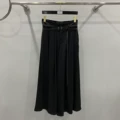 24112 black