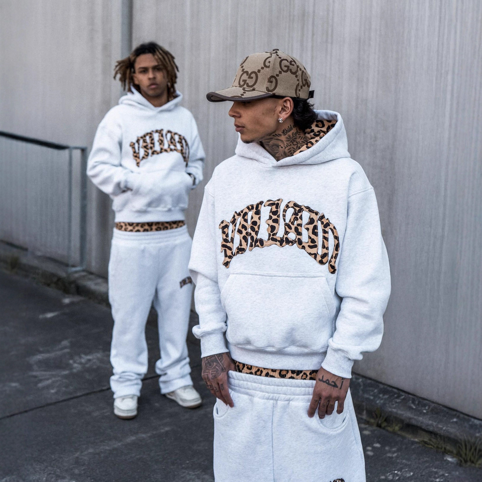 Hooded Sweatshirt Set Unisex Leopard Print Embroidered Letters Cozy Fabric Autumn Winter Fashion Wholesale