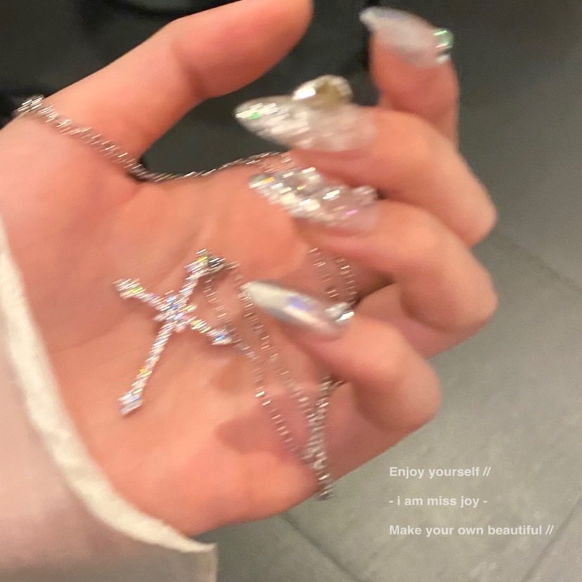 Starburst Cross Necklace Cold Style Sweet Cool High-End Texture Zircon Flash Diamond Necklace Personalized Pendant