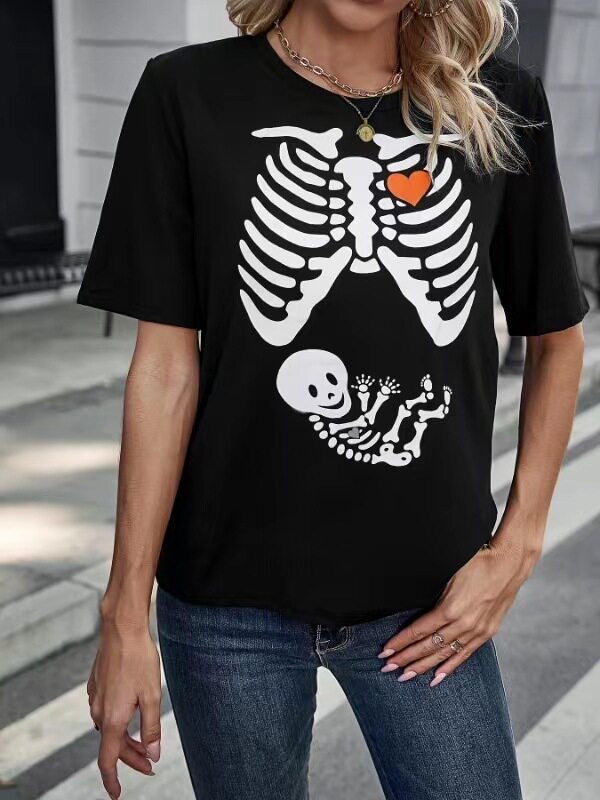 Cartoon Giraffe Print Womens T Shirt Short Sleeve Casual Fit Comfortable Cotton Perfect for Everyday Wear