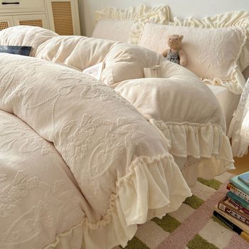 Autumn and Winter Ins Lace Milk Velvet Bed Four-Piece Set Light French Cream Style Double-Sided Velvet Duvet Cover Anti-Static
