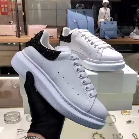 Top Edition High-end Brilliant Diamond McQueen White Shoes Women's Flash Diamond Cowhide Thick-soled Height-increasing All-match Sports Couple's Casual Shoes for Men