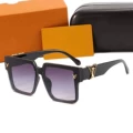 2 (excluding glasses case)