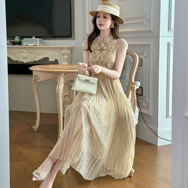 [Màu hồng đào]