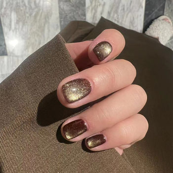 Wearing nail B776 mocha cat eye short ladder 24 pieces white flashing autumn and winter elegant nail art fake nail patch